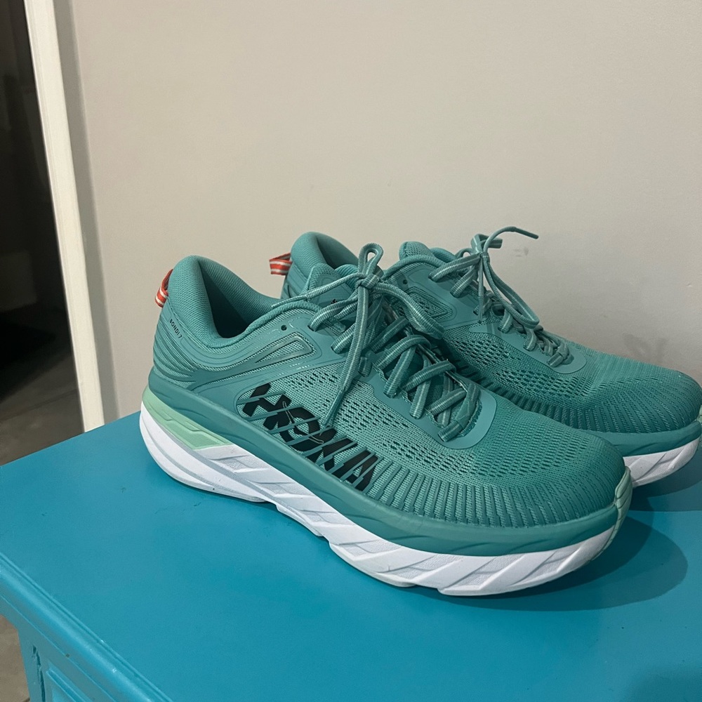 Hokas Bondi 7